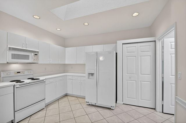 12574 Crystal Pointe Drive C, Boynton Beach, FL 33437