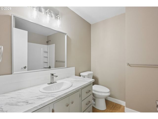 3003 Nw 104TH St, Vancouver, WA 98685