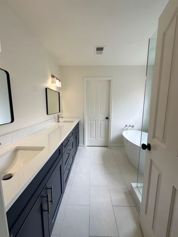 766 CRESTOVER DR, Collierville, TN 38017