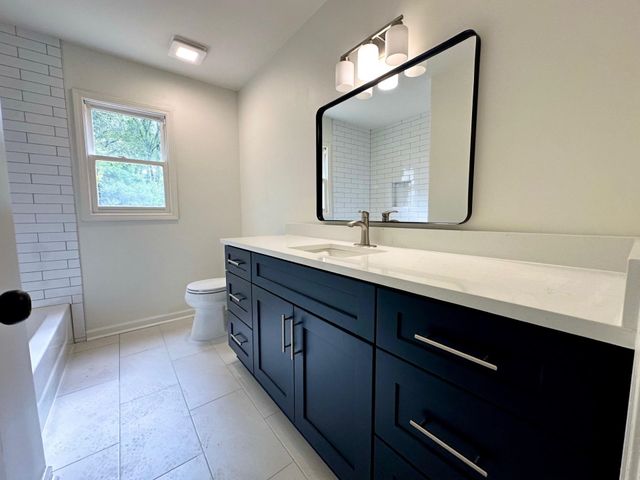 766 CRESTOVER DR, Collierville, TN 38017