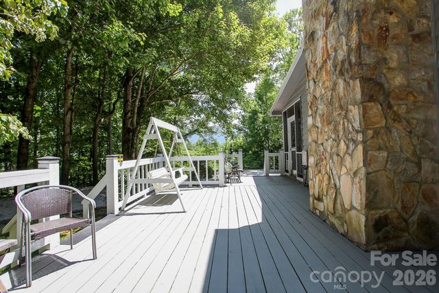 146 W Stecoah Heights, Robbinsville, NC 28771