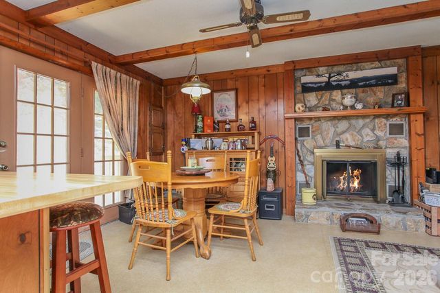 146 W Stecoah Heights, Robbinsville, NC 28771