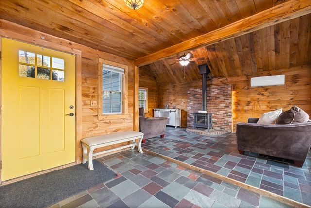 15 Northrop Terrace, Lynn, MA 01904