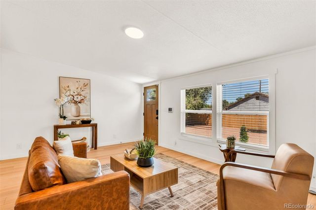 2206 W 16th Street, Pueblo, CO 81003