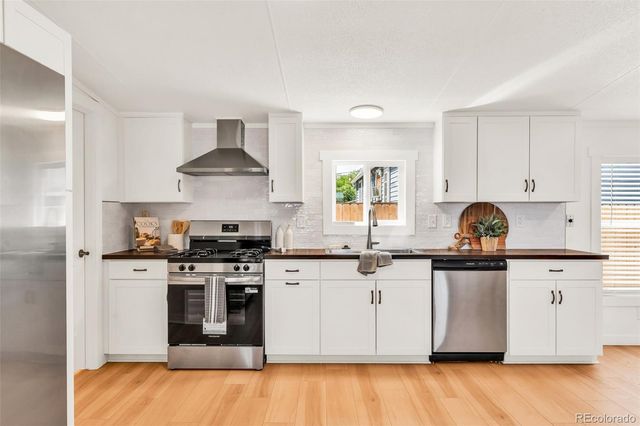 2206 W 16th Street, Pueblo, CO 81003