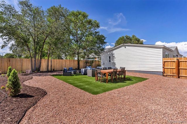2206 W 16th Street, Pueblo, CO 81003
