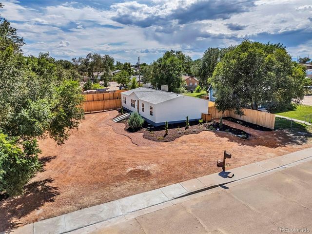 2206 W 16th Street, Pueblo, CO 81003