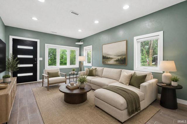 3824 Covington Road, Fort Wayne, IN 46804