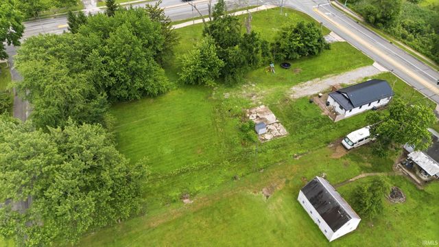 3824 Covington Road, Fort Wayne, IN 46804