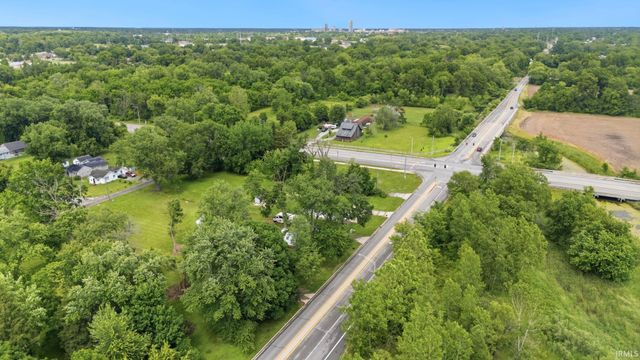 3824 Covington Road, Fort Wayne, IN 46804