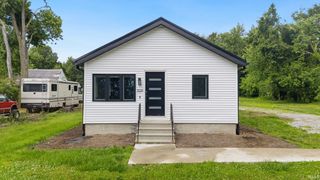 3824 Covington Road, Fort Wayne, IN 46804