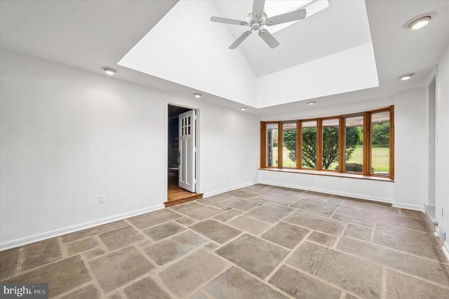 975 PALMERS MILL RD, Media, PA 19063
