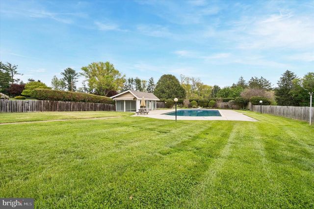 975 PALMERS MILL RD, Media, PA 19063