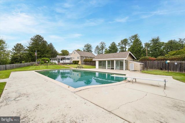 975 PALMERS MILL RD, Media, PA 19063