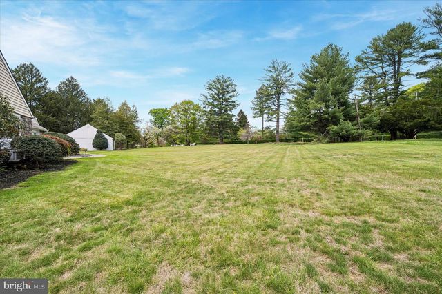 975 PALMERS MILL RD, Media, PA 19063