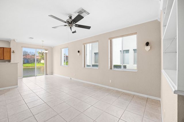 3069 Laurel Ridge Circle, Riviera Beach, FL 33404