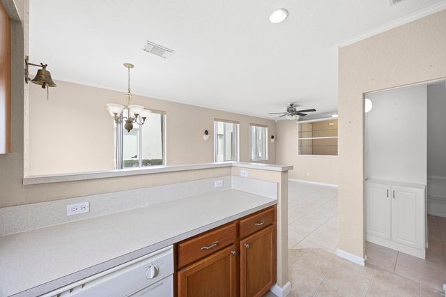 3069 Laurel Ridge Circle, Riviera Beach, FL 33404