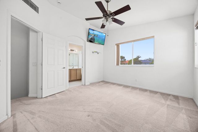 3069 Laurel Ridge Circle, Riviera Beach, FL 33404