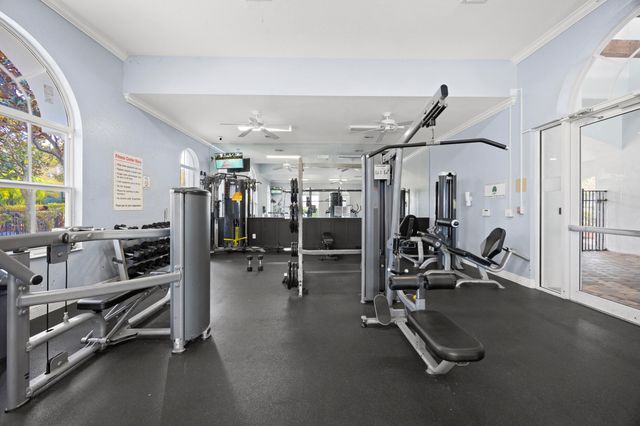 3069 Laurel Ridge Circle, Riviera Beach, FL 33404