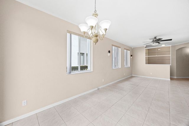 3069 Laurel Ridge Circle, Riviera Beach, FL 33404