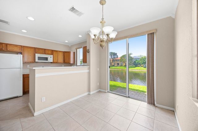 3069 Laurel Ridge Circle, Riviera Beach, FL 33404