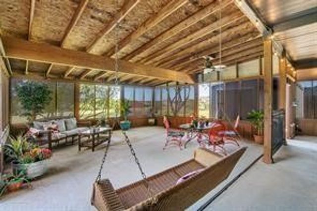 930 Lakeridge Drive, Lavon, TX 75166