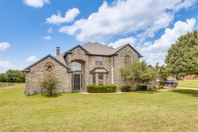 930 Lakeridge Drive, Lavon, TX 75166