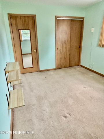 465 S Stephen Street, Oregon, OH 43616