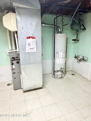 465 S Stephen Street, Oregon, OH 43616