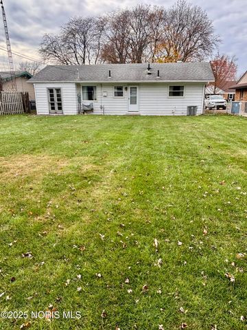 465 S Stephen Street, Oregon, OH 43616