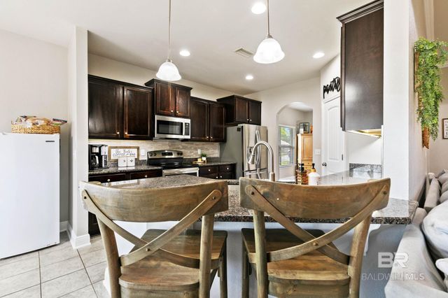 6033 Andhurst Drive, Gulf Shores, AL 36542