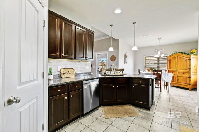 6033 Andhurst Drive, Gulf Shores, AL 36542