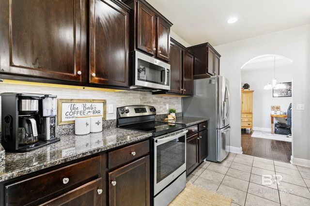 6033 Andhurst Drive, Gulf Shores, AL 36542