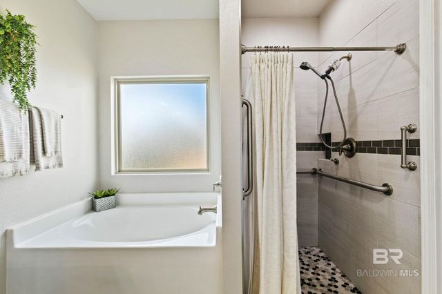 6033 Andhurst Drive, Gulf Shores, AL 36542