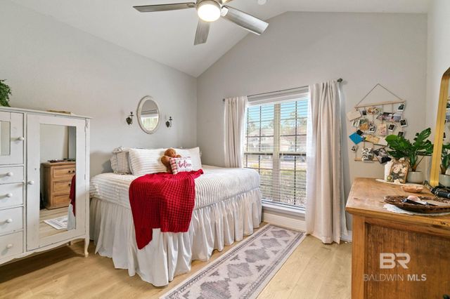 6033 Andhurst Drive, Gulf Shores, AL 36542