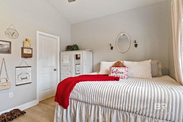 6033 Andhurst Drive, Gulf Shores, AL 36542