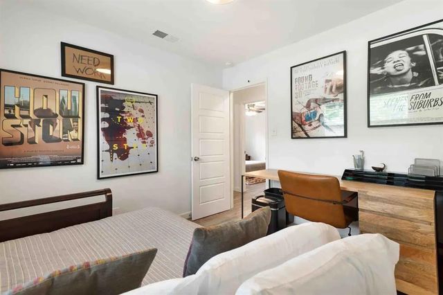 6604 Blarwood DR, Austin, TX 78745