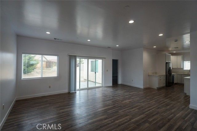 10304 Primrose Avenue, Hesperia, CA 92345