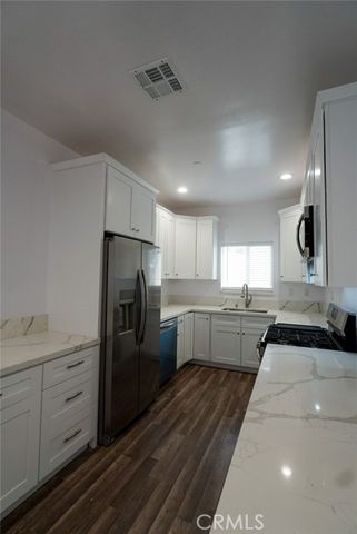 10304 Primrose Avenue, Hesperia, CA 92345