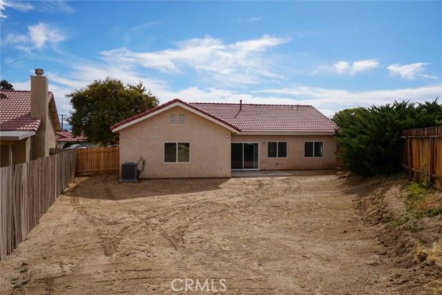 10304 Primrose Avenue, Hesperia, CA 92345