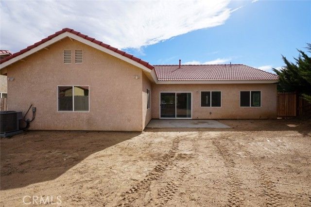 10304 Primrose Avenue, Hesperia, CA 92345