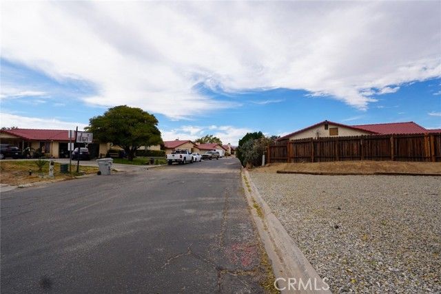 10304 Primrose Avenue, Hesperia, CA 92345