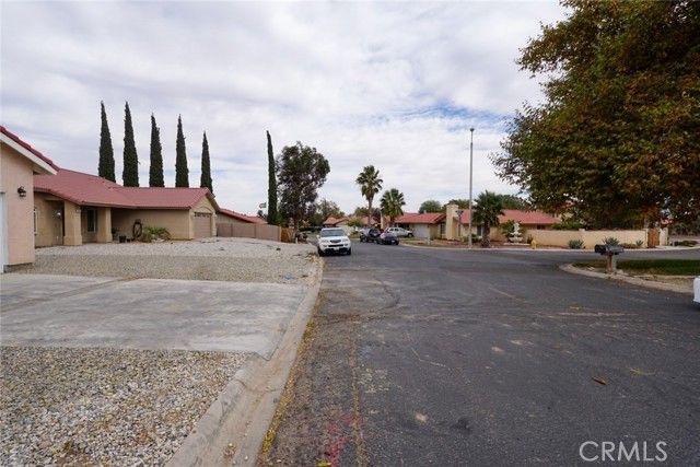 10304 Primrose Avenue, Hesperia, CA 92345