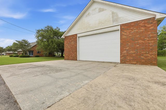 128 East 43rd Place, Cut Off, LA 70345