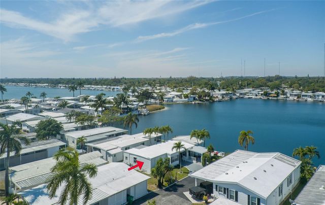 112 Lake Shore Dr, Pembroke Park, FL 33009