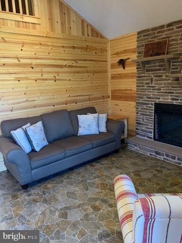 1461 BIG CREEK RD, Clearville, PA 15535