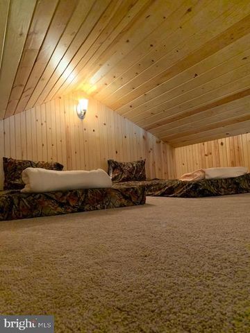 1461 BIG CREEK RD, Clearville, PA 15535