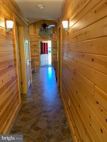 1461 BIG CREEK RD, Clearville, PA 15535