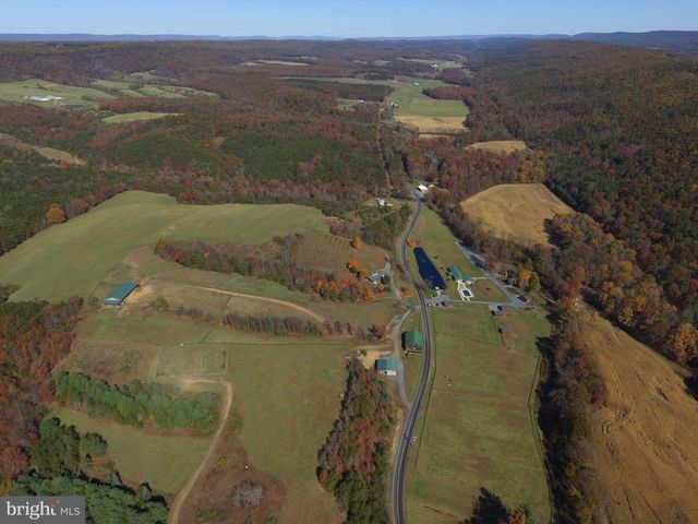 1461 BIG CREEK RD, Clearville, PA 15535