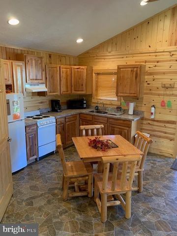 1461 BIG CREEK RD, Clearville, PA 15535